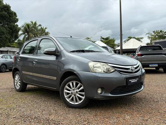 TOYOTA ETIOS 1.5 XLS 16V FLEX 4P MANUAL
